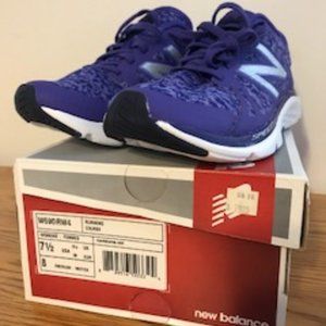 New Balance, Women Size 7 1/2  Medium Width, Purple
